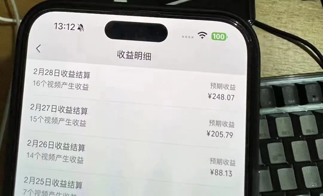 1853f56b4ab5b2c